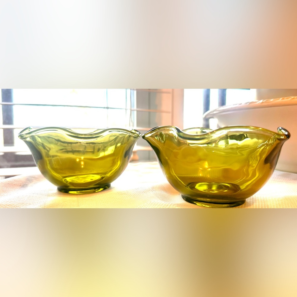 Vtg MCM Anchor Hocking Avocado Green Glass Dip/Nut/Candy Dish Bowls set of 2 - Picture 10 of 10
